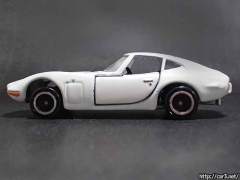 サーキットの狼トヨタ2000GTのトミカ_09