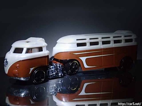 ホットウィール・カスタム・フォルクスワーゲン・ハウラー_01