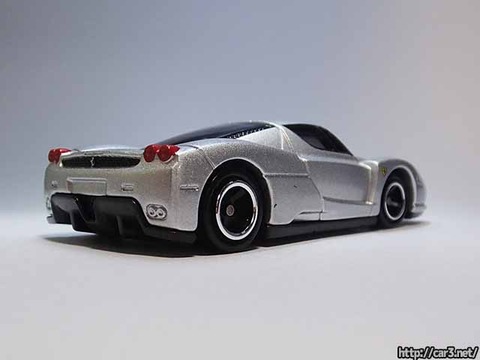 トミカ_エンツォフェラーリ初回特別仕様_05