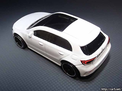 ヤマダ電機でホットウィール19メルセデス-ベンツ・A-クラス_07