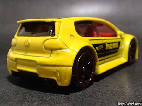 ホットウィール・フォルクスワーゲン・ゴルフGTIモモ_11