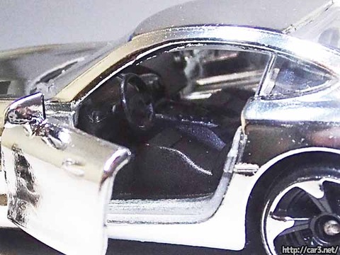 イオン限定プライムモデル・クロームエディションAMG-GT_13