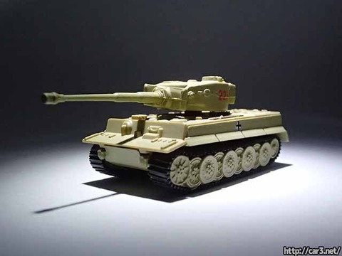 ガチャ・猫戦シャーにゃいがー!(タイガーI戦車)_01