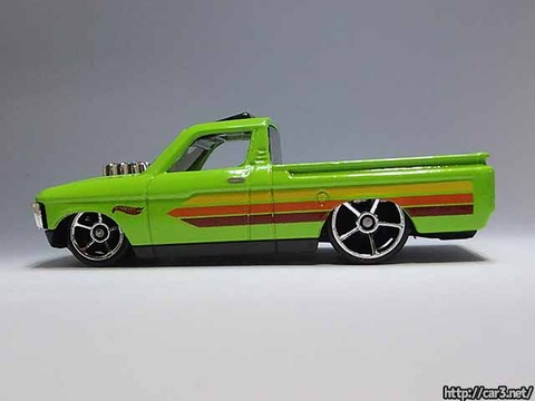 Hotwheels_CUSTOM_1972CHEVY_LUV_09
