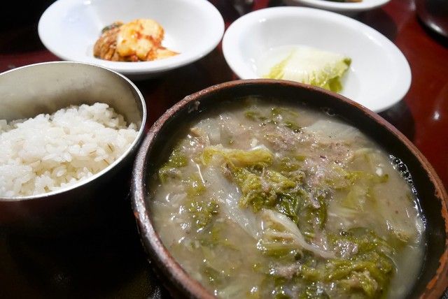 サンジェ食堂どじょう汁