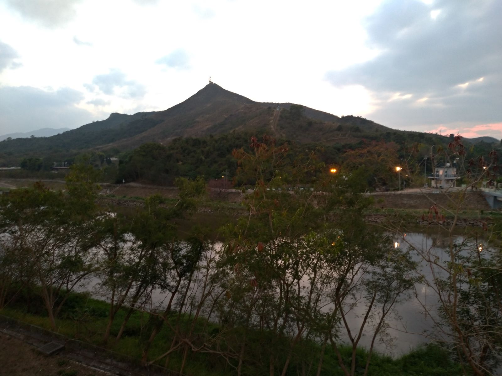 P_20190221_182510_vHDR_Auto