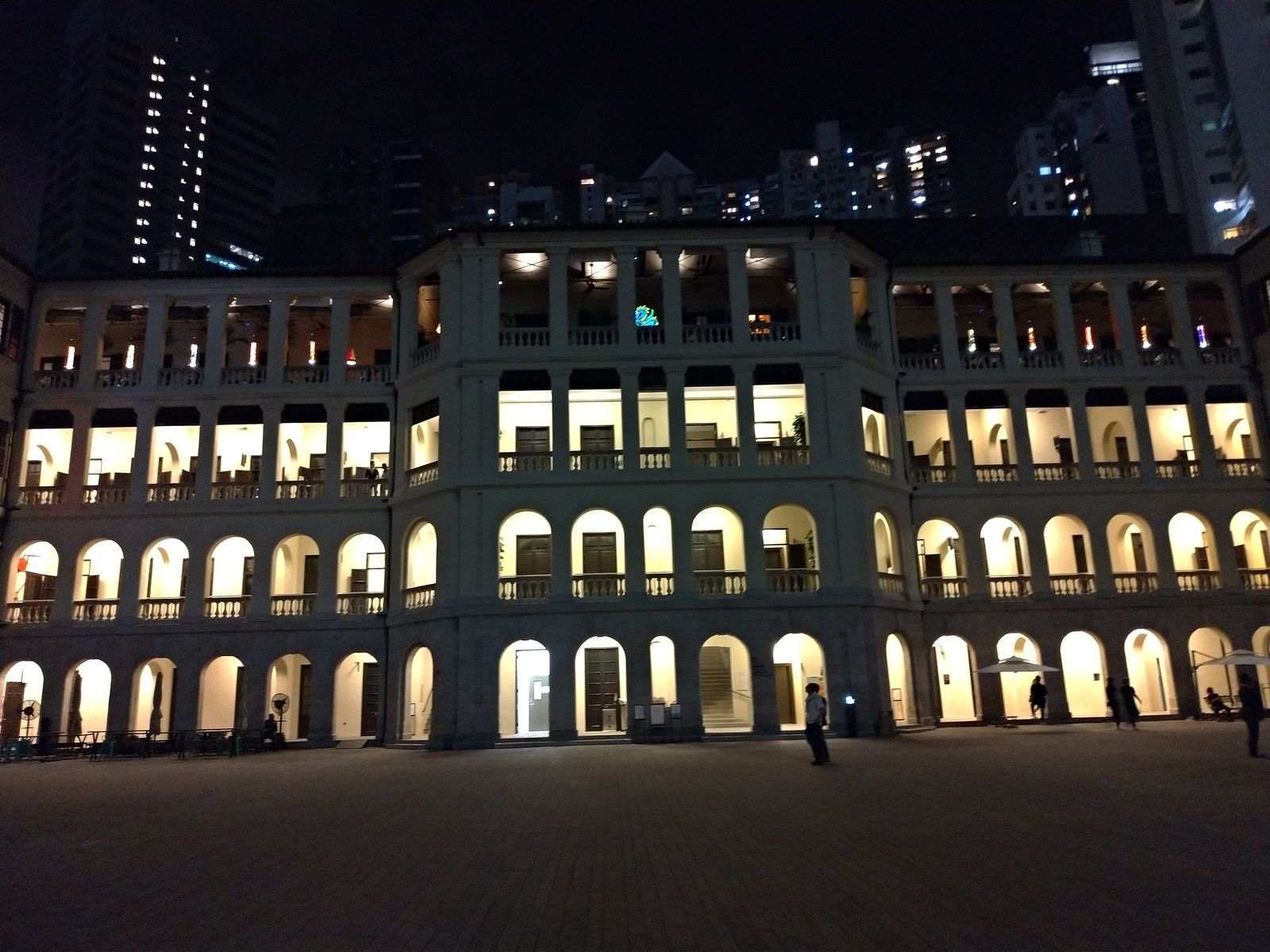 P_20190221_213355_vHDR_Auto