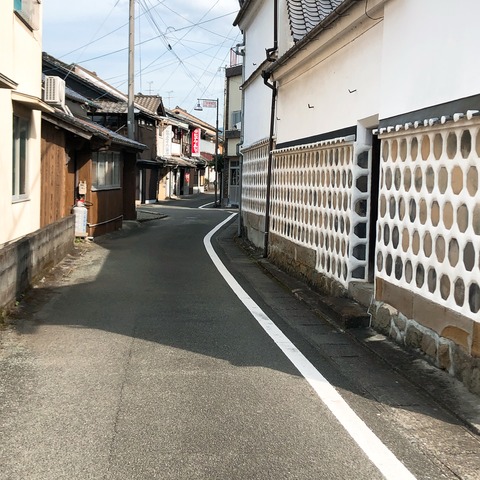 1C53381F-FDF4-41A1-B0F6-ECA227345E11