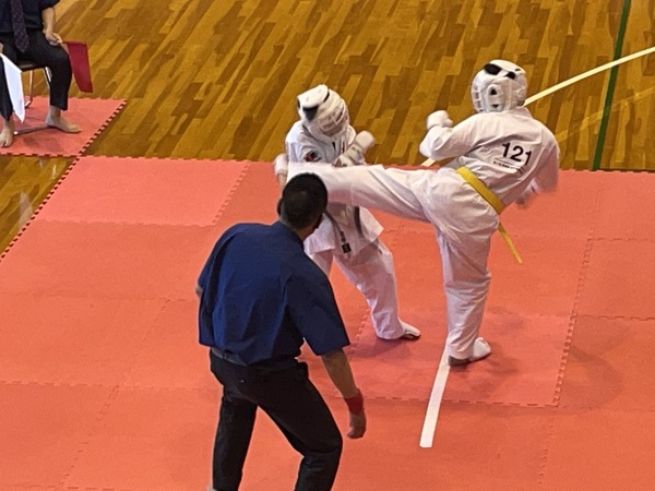 06