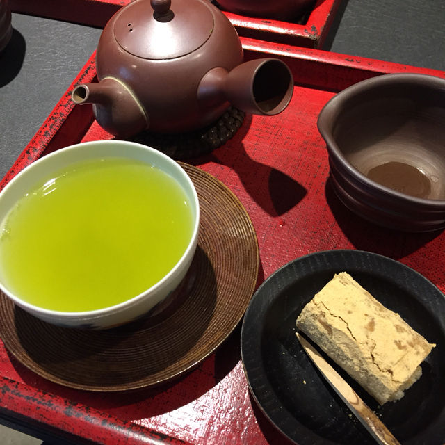 新茶うめぇ！若者の日本茶離れが深刻　急須すら持っていない