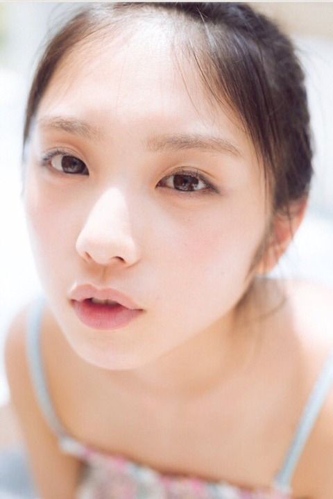 【乃木坂46】与田祐希が初のデコ出し、水着姿も！初写真集タイトル＆表紙解禁