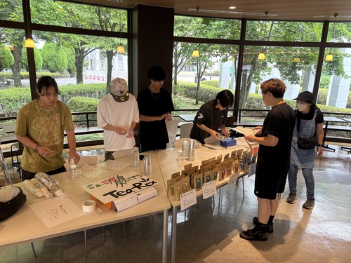 378D2AFB-C8C2-4A9C-9E18-789484C64A50