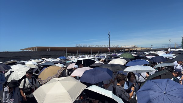 6D48E169-5CE7-4DF3-B7D0-D03D393A8A6F