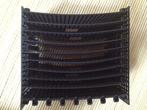 鉢底ネット ヌマエビ用のエビシェルターを作り直しました たわいもない暇人のブログ