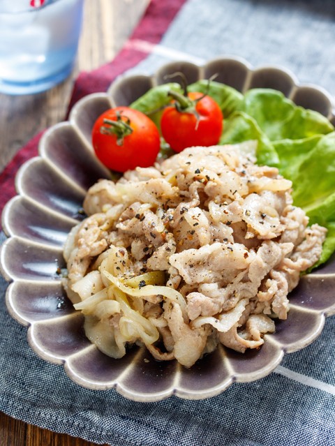 下味冷凍も可 ご飯もお酒も無限にすすむ 塩だれ豚たま 作り置き 下味冷凍 お弁当 オイル不要 簡単 主食 作り置き スピードおかず De おうちバル Yuu S Stylish Bar Powered By ライブドアブログ