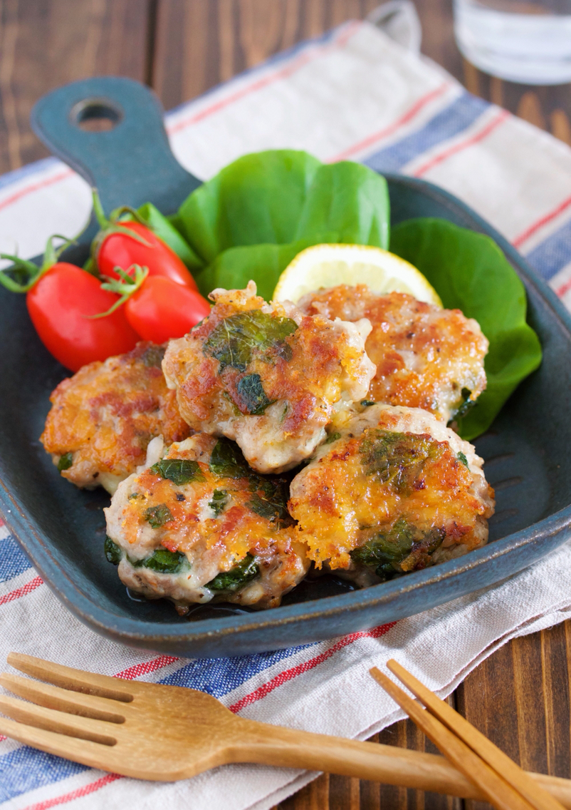 お弁当にも ふわふわジューシー 豚こまの青じそチーズ丸め焼き 作り置き スピードおかず De おうちバル Yuu S Stylish Bar Powered By ライブドアブログ