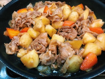 EF56B871-7315-4C7D-8E97-A287E36FF6B1