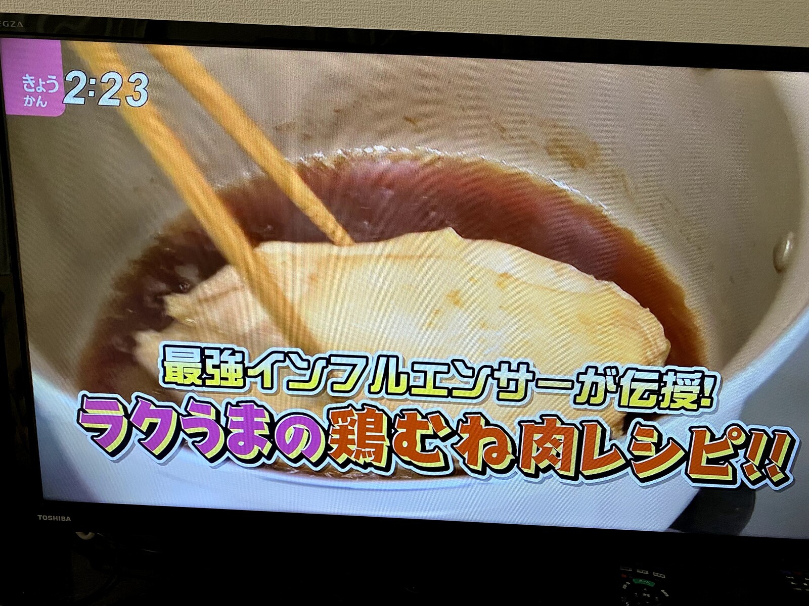 オクラとにんじんのごまマヨサラダ 作り置き レンジ あと一品 和えるだけ 副菜 と にんじんの長持ち保存法 と またまた重版決定 作り置き スピードおかず De おうちバル Yuu S Stylish Bar Powered By ライブドアブログ