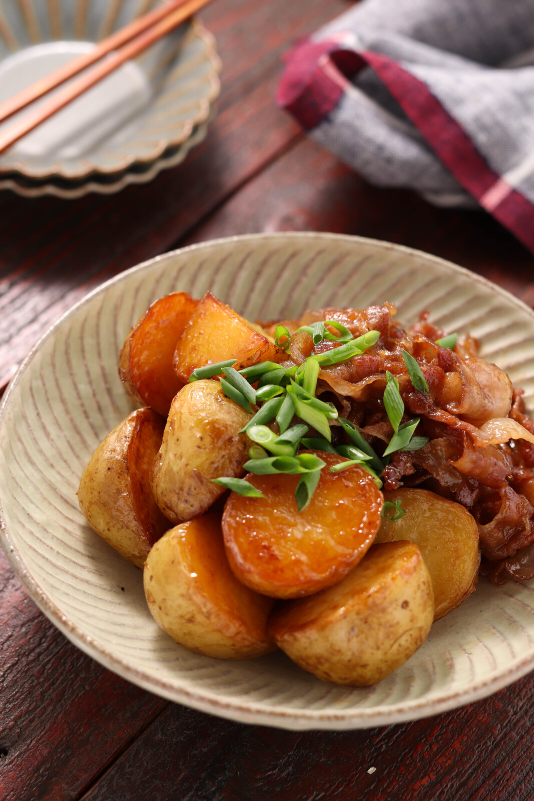 新じゃがと豚バラの甘辛照り煮【#簡単 #作り置き #調味料3つ #オール1 
