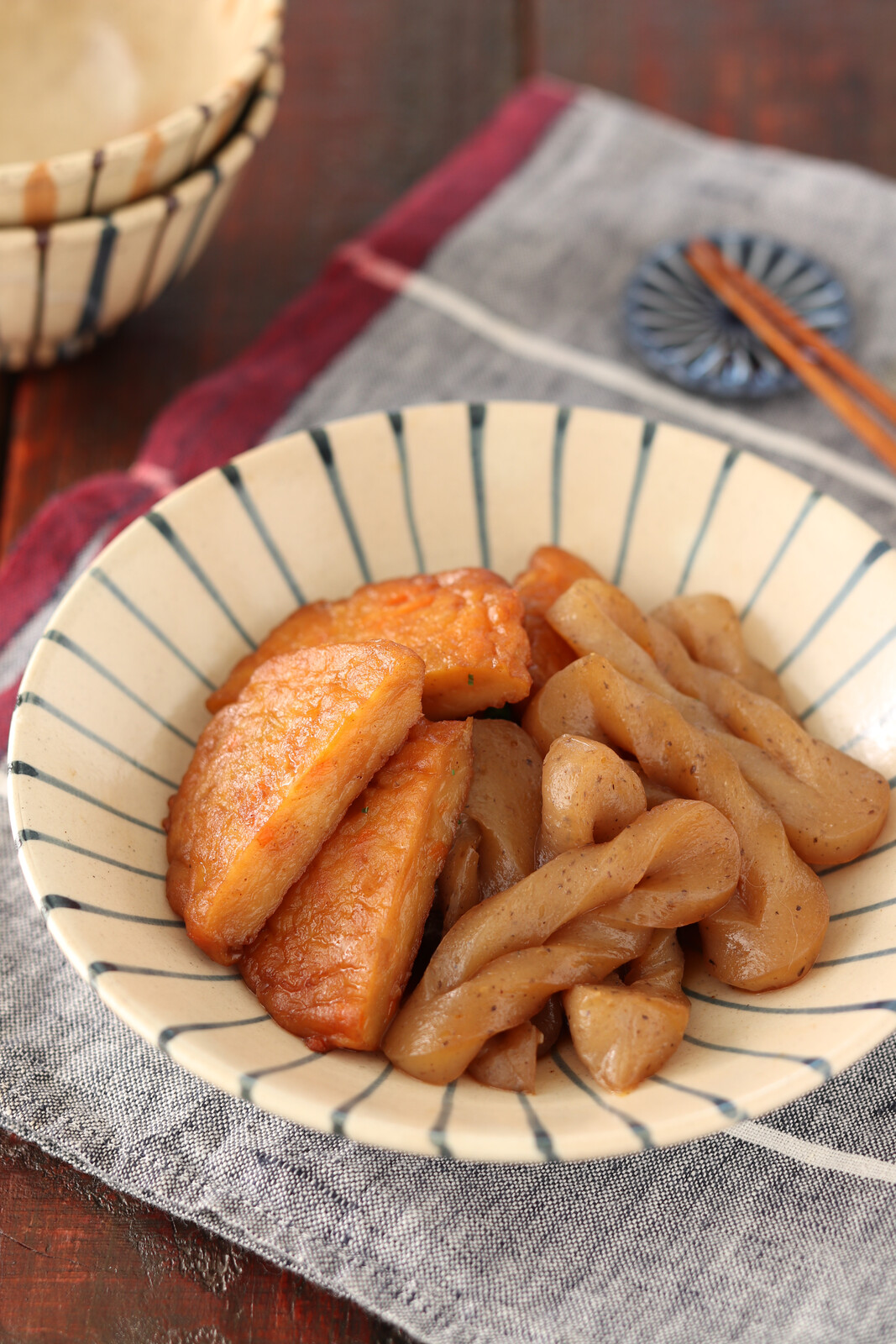 野菜揚とねじりこんにゃくの甘辛煮 作り置き お弁当 時短 レンジ 主菜 一正蒲鉾 Pr 作り置き スピードおかず De おうちバル Yuu S Stylish Bar Powered By ライブドアブログ