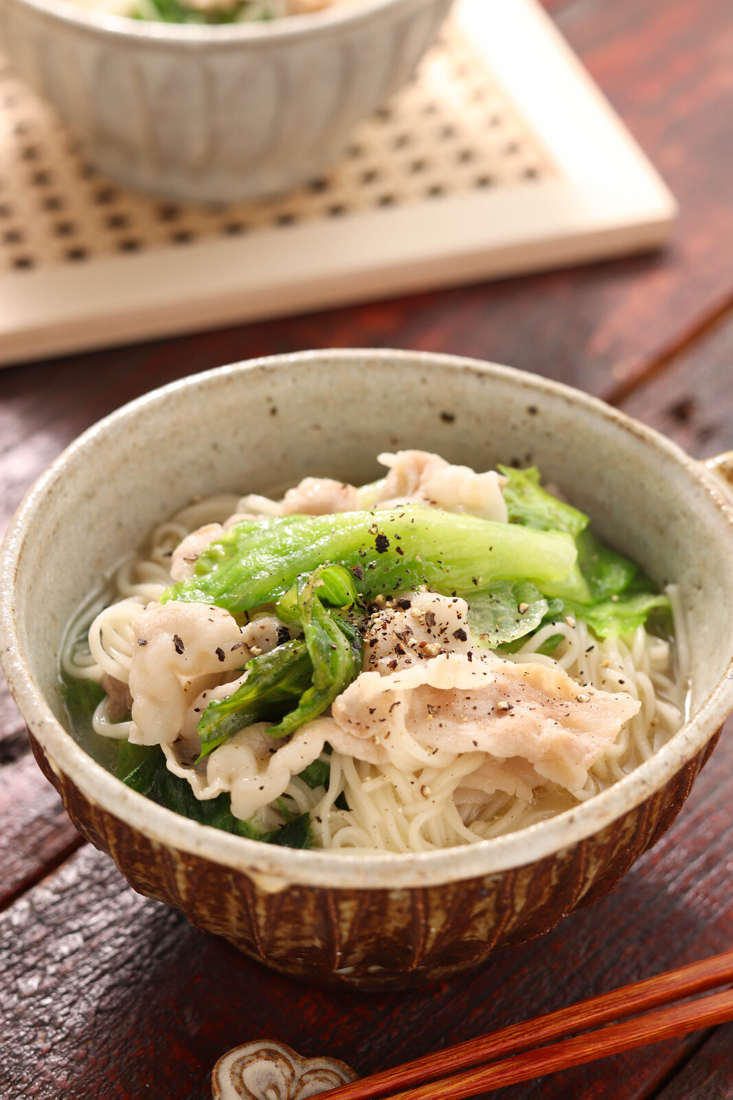 豚バラレタスのうま塩にゅうめん【#簡単 #時短 #節約 #包丁不要
