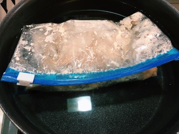 72F137EE-1ACD-49CD-B7C8-871631EA3488