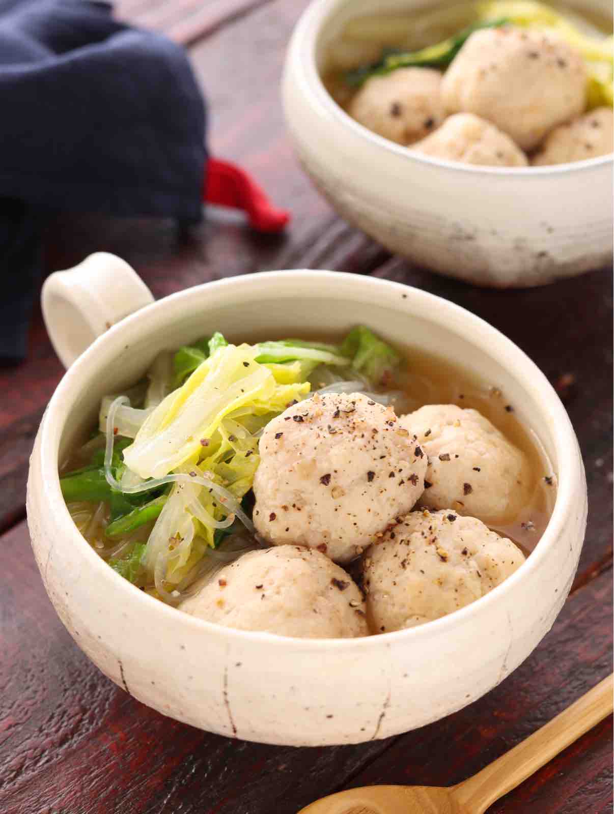 白菜とはんぺん鶏団子の春雨スープ 簡単 時短 節約 別茹で不要 ふわふわ食感 ダイエット ヘルシー おかずスープ スープ 作り置き スピードおかず De おうちバル Yuu S Stylish Bar Powered By ライブドアブログ