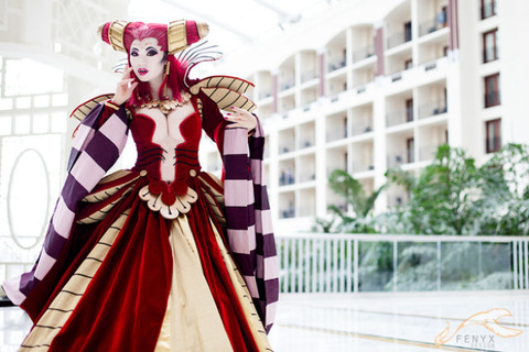 mindblowing_cosplays_of_2012_640_06