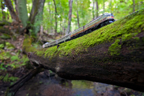 model-train-travels-across-canada-jeff-friesen-12