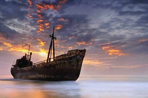shipwreck-in-gytheio-greece