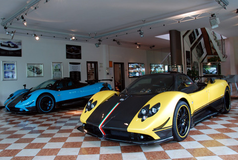 dream-car-garages-64