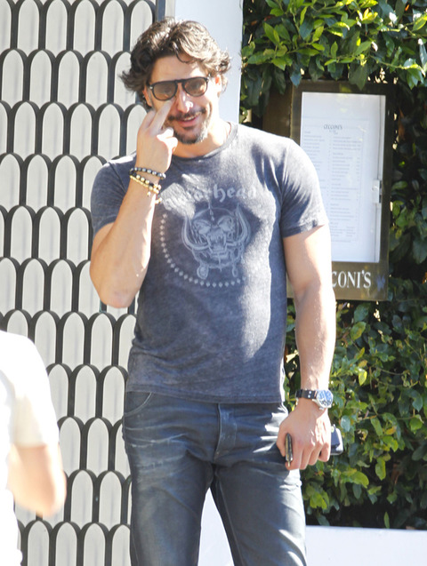 enhanced-buzz-16467-1367848832-6