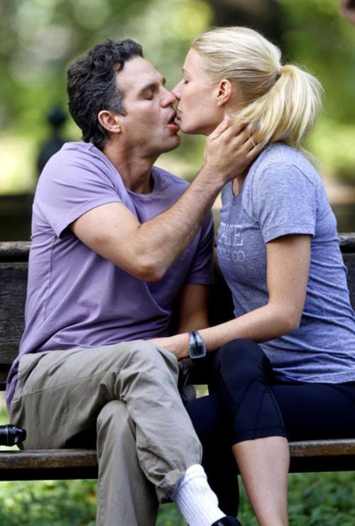 Kiss Kiss Kiss セレブたちのキス特集 リトルトリップ Kiss Kiss Kiss セレブたちのキス特集 リトルトリップ