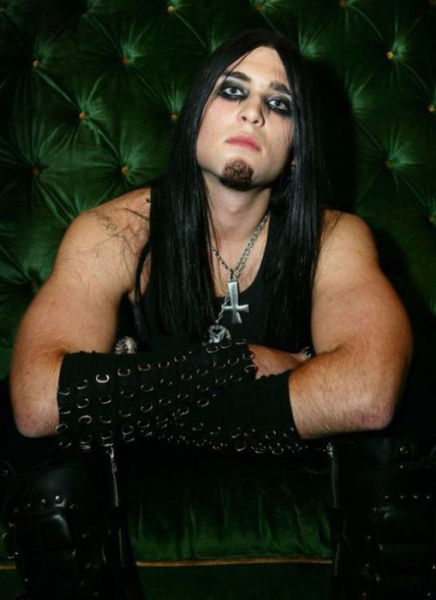 you_will_never_guess_whose_son_this_is_640_10
