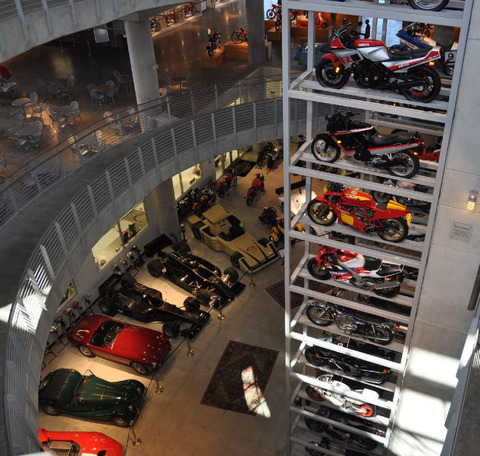 dream-car-garages-46