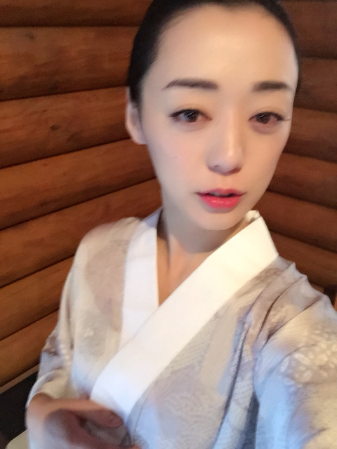 [B!] AVと音楽と芝居と表現と。 : 万里慧Official Blog