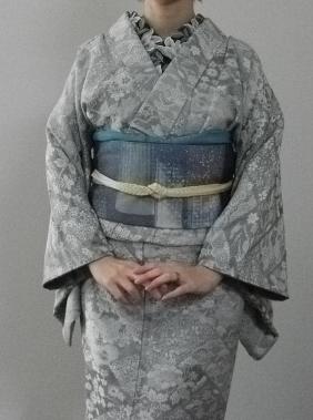 新品 着物 袷 小紋 山岡古都 天目織 グレーの通販 by クロエ's shop｜