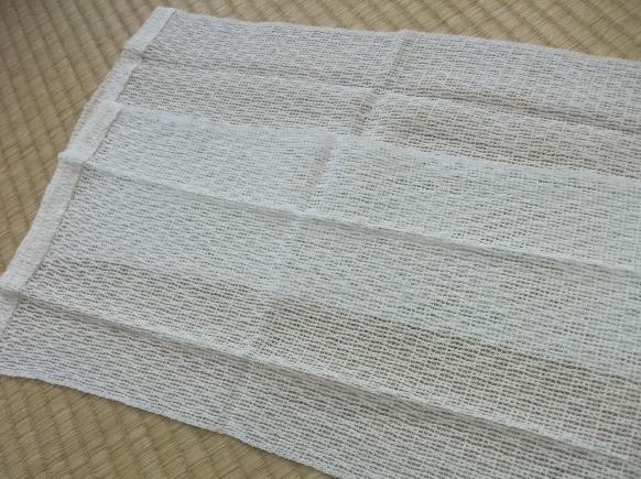 100均で補正用の麻のタオルを購入しました 四十代で楽しむ普段着物 100均で補正用の麻のタオルを購入しました 四十代で楽しむ普段着物