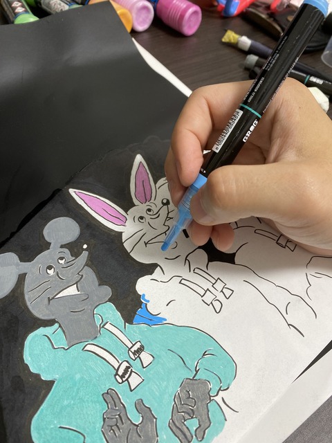 7C6CAB2A-27FC-4615-812B-20B8D204EE82