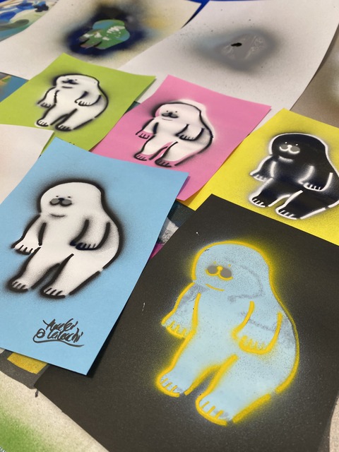 6D60AA51-4081-400B-AB2E-4595CE072CFE