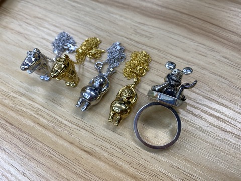 81DFAFAC-6272-46D2-A253-603F3883C990