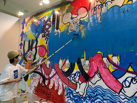 E8BFEBB4-8857-4ECE-81D1-CF1E30E51782