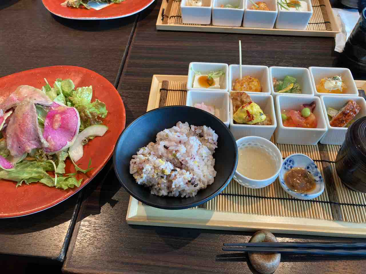 梅田でランチ会 月明かりの部屋