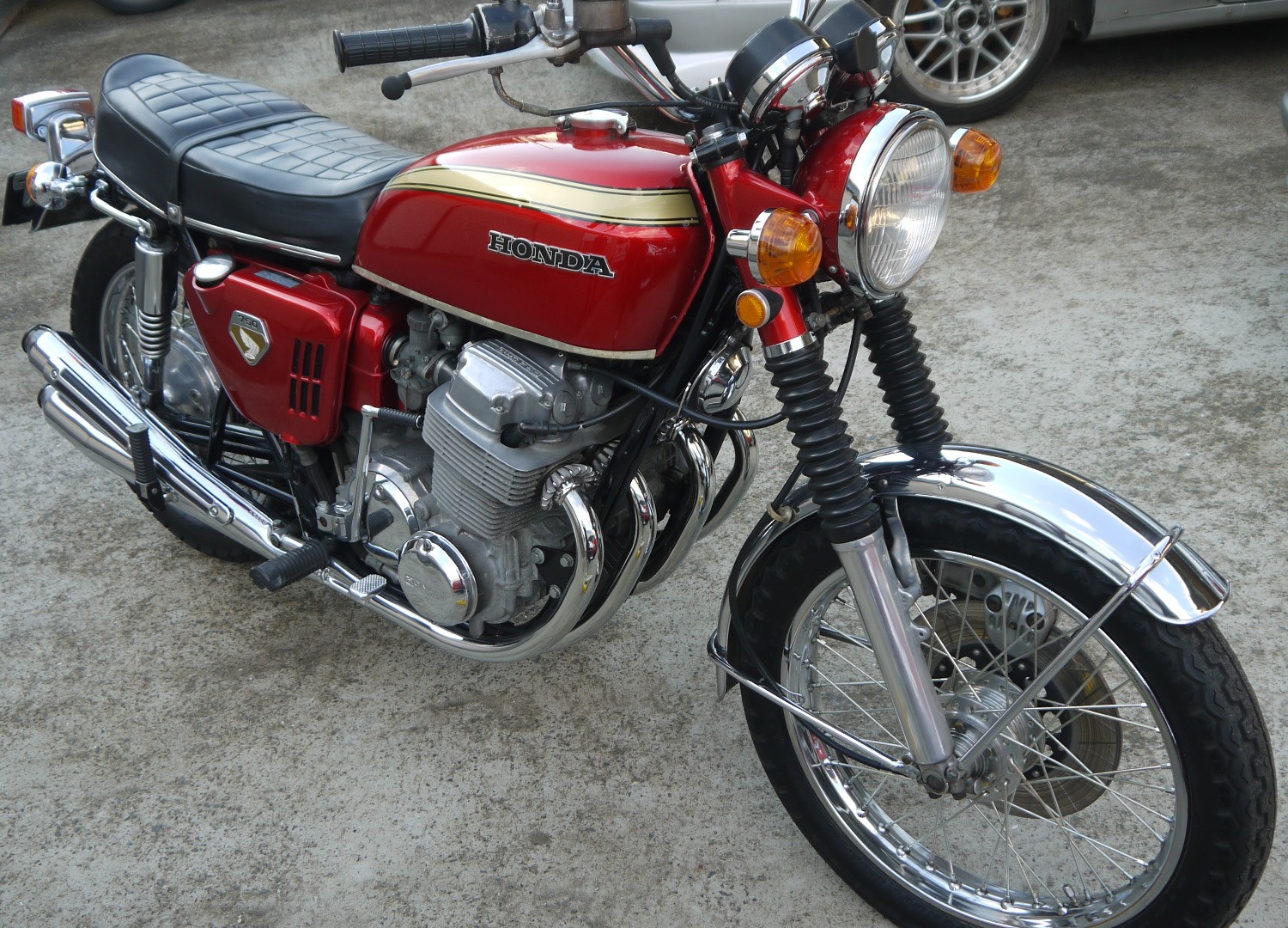 ホンダ・ドリームCB750FOUR -(K0)- 1969年モデル : XYZの実験室 ホンダ・ドリームCB750FOUR -(K0)- 1969年モデル : XYZの実験室