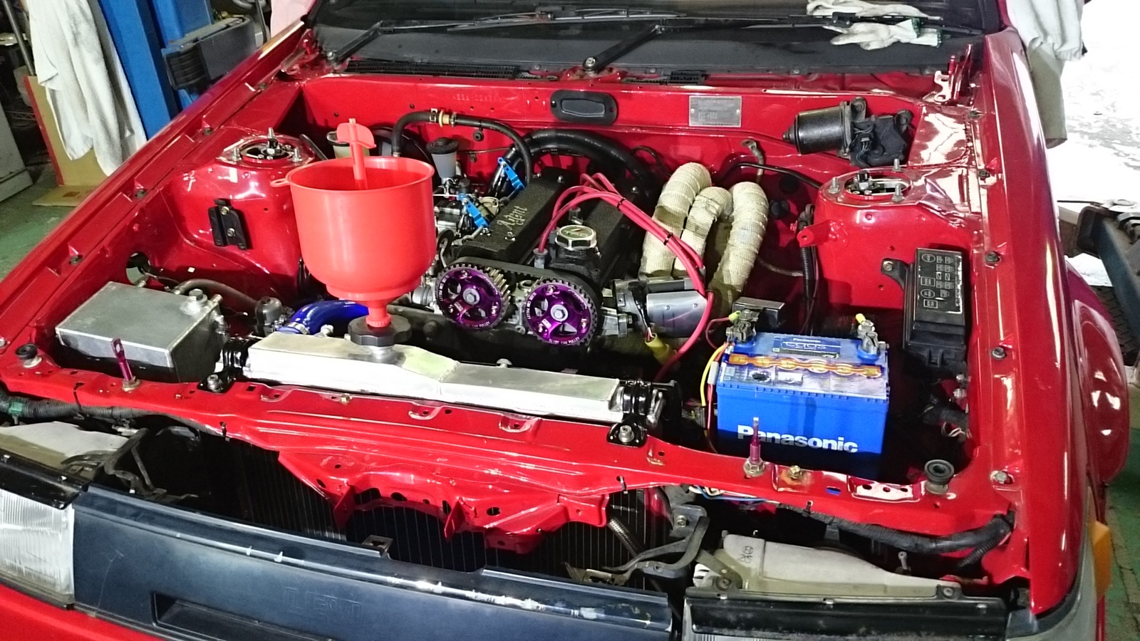 18y1005 01 ａｅ８６エンジン ７ａｇ火入れ式 精製水 バッテリー補充液 で冷却水クーラーント ｘｙｚの実験室