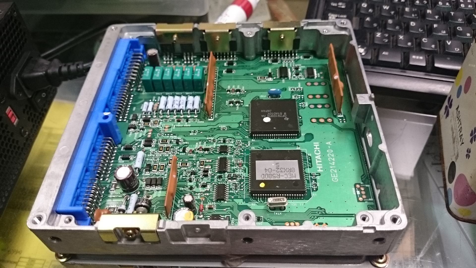 BNR32 BCNR33 ECU コンデンサー : XYZの実験室