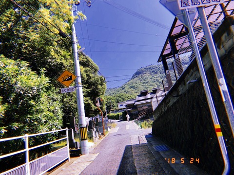 55B79126-538E-4793-B293-0423EC2E3607