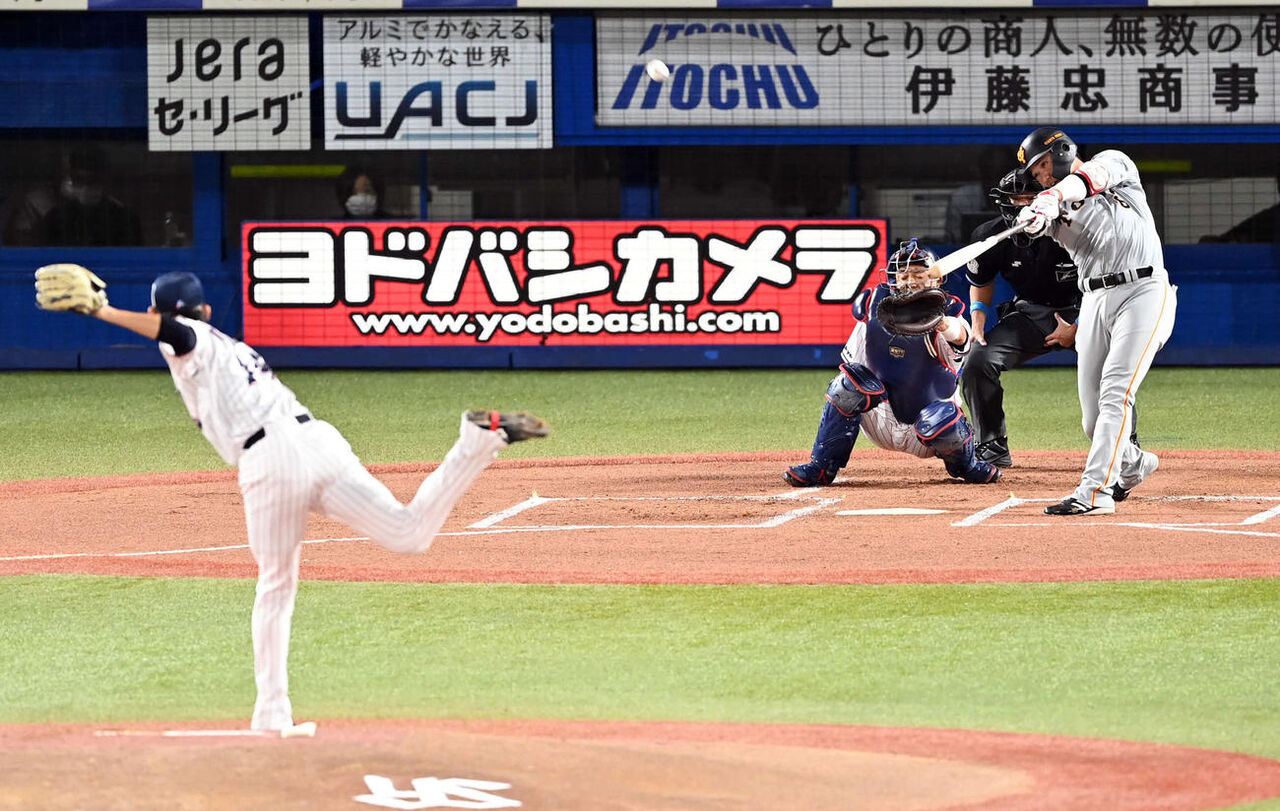 弱い 巨人 投打が噛み合わずヤクルトに敗戦 9連敗 セ リーグ S 8 7 G 10 15 スポーツフォン