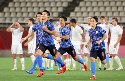 五輪 サッカー Nzは強かった Pk戦で苦杯も日本を苦しめた驚異的なフィジカル Filaランク123位でベスト8は快挙 スポーツフォン 五輪 サッカー Nzは強かった Pk戦で苦杯も日本を苦しめた驚異的なフィジカル Filaランク123位でベスト8は快挙 スポーツフォン