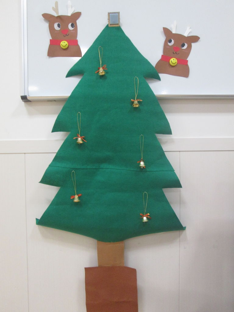 はなぐみ クリスマスツリー制作 社会福祉法人 恵寿福祉会 ゆうゆうきっず横浜のブログ はなぐみ クリスマスツリー制作 社会福祉法人 恵寿福祉会 ゆうゆうきっず横浜のブログ
